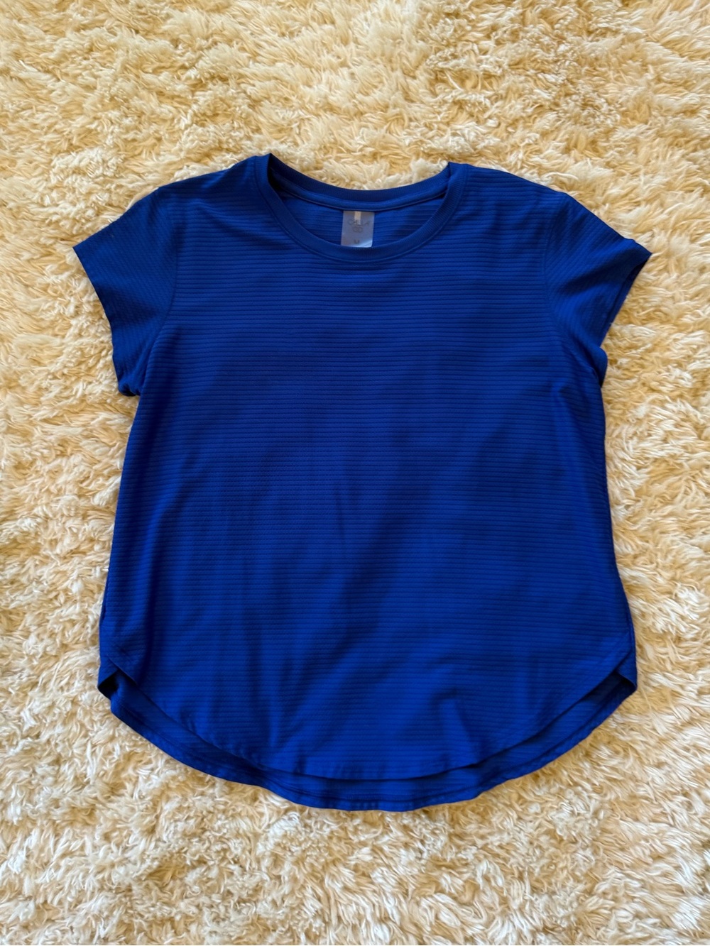 Calia by Carrie melted blue Renew Tee Women’s size medium